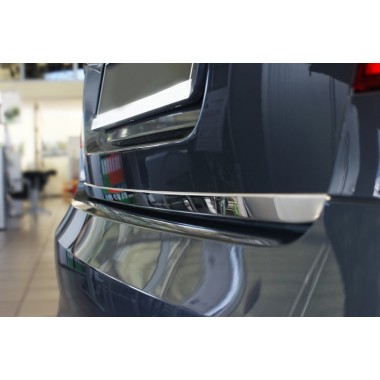 Накладка на кромку крышки багажника BMW 7 G11 (2015-) бренд – Croni главное фото